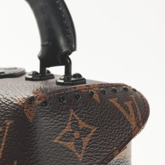 Louis Vuitton Camera Box Wild & Marron Monogram Canvas Handbag - Picture 11 of 14
